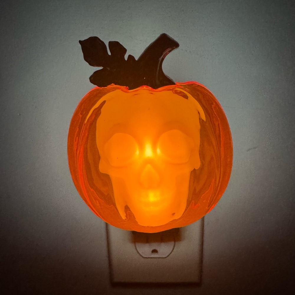 Bath & Body Works Orange Pumpkin Night Light Wallflower